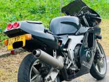 https://riyasewana.com/uploads/honda-cbr-922503213083.jpg