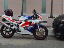 https://riyasewana.com/uploads/honda-cbr-gullarm-192159574682.jpg