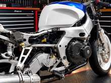 Honda CBR Gullarm MC22 250 2006 Motorbike