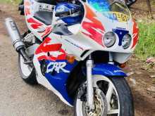 Honda CBR Gullarm 2012 Motorbike