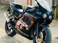 https://riyasewana.com/uploads/honda-cbr-gullarm-2916553913553.jpg