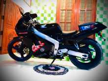 Honda CBR MC 19 2004 Motorbike