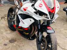 Honda CBR MC17 2002 Motorbike