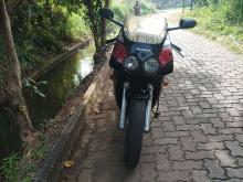 https://riyasewana.com/uploads/honda-cbr-mc19-22927276204.jpg