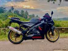 https://riyasewana.com/uploads/honda-cbr-mc22-191553484843.jpg