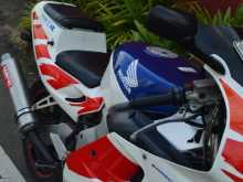 https://riyasewana.com/uploads/honda-cbr-mc22-41806324272.jpg