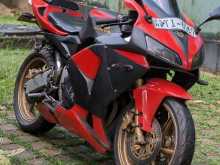 Honda Cbr Mc22 2007 Motorbike