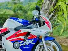 Honda Cbr250 2012 Motorbike