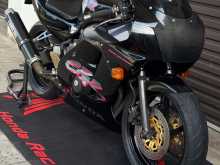 Honda CBR250RR 2004 Motorbike