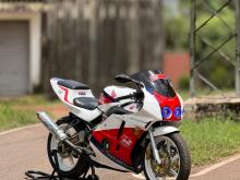 Honda CBR250rr Gullarm Fireblade 2005 Motorbike