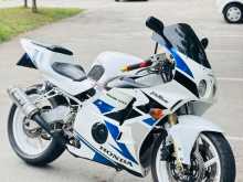 Honda CBR250RR MC22 Gullarm 2008 Motorbike