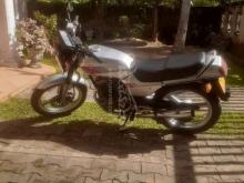 https://riyasewana.com/uploads/honda-cbt125-deluxe-2274917415226.jpg