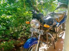 Honda CBZ 2004 Motorbike