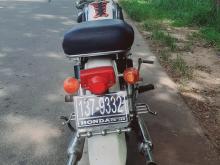 https://riyasewana.com/uploads/honda-cd-125-110411519264.jpg