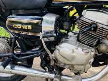 https://riyasewana.com/uploads/honda-cd-125-120120613573.jpg