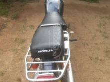 https://riyasewana.com/uploads/honda-cd-125-1284421481326.jpg