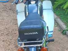https://riyasewana.com/uploads/honda-cd-125-1315380213422.jpg