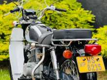 https://riyasewana.com/uploads/honda-cd-125-13921184603.jpg