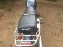 https://riyasewana.com/uploads/honda-cd-125-151552281399387.jpg