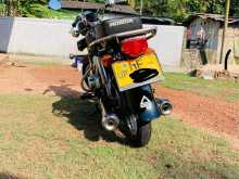 Honda CD 125 Benly 2000 Motorbike