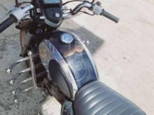 https://riyasewana.com/uploads/honda-cd-125-16161329422331.jpg