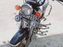 Honda CD 125 2006 Motorbike