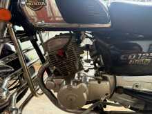 https://riyasewana.com/uploads/honda-cd-125-171000061163.jpg