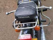 https://riyasewana.com/uploads/honda-cd-125-195595213703.jpg