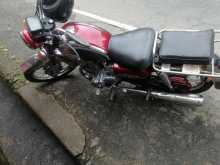 Honda CD 125 2004 Motorbike