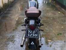 https://riyasewana.com/uploads/honda-cd-125-258111822932.jpg
