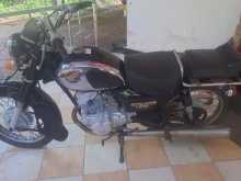https://riyasewana.com/uploads/honda-cd-125-2814554622172.jpg