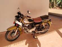 Honda CD 125 Benly 2000 Motorbike