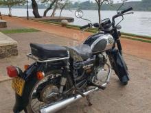 Honda CD 125 Benly 2000 Motorbike