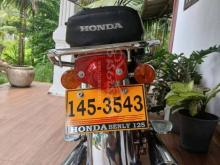 https://riyasewana.com/uploads/honda-cd-125-31110846619327.jpg