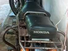 https://riyasewana.com/uploads/honda-cd-125-61945044372.jpg