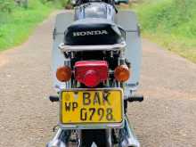 https://riyasewana.com/uploads/honda-cd-125-722311413374.jpg
