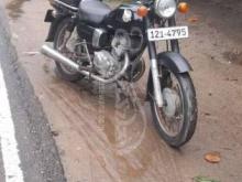Honda CD125 1991 Motorbike