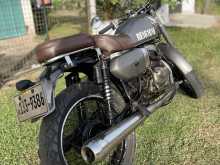 https://riyasewana.com/uploads/honda-cd-125t-1417072122883.jpg