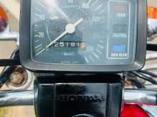 https://riyasewana.com/uploads/honda-cd-200-1012401413693.jpg