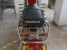 https://riyasewana.com/uploads/honda-cd-200-2518163013524.jpg