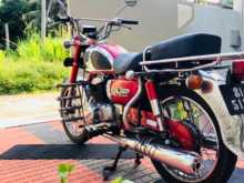 https://riyasewana.com/uploads/honda-cd-200-2810054813532.jpg