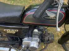 Honda CD 50 Benly 2000 Motorbike