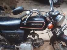 https://riyasewana.com/uploads/honda-cd-90-1311332013302.jpg