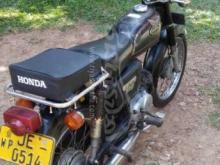 https://riyasewana.com/uploads/honda-cd-90-15195503461194.jpg