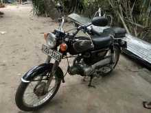 https://riyasewana.com/uploads/honda-cd-90-1521343422152.jpg