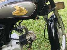 https://riyasewana.com/uploads/honda-cd-90-1718365022282.jpg