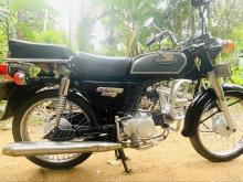 https://riyasewana.com/uploads/honda-cd-90-17281424021.jpg