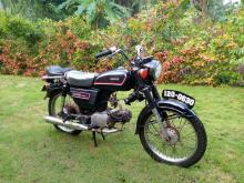 https://riyasewana.com/uploads/honda-cd-90-19845286296.jpg