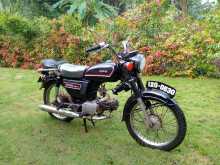 https://riyasewana.com/uploads/honda-cd-90-21921014973.jpg