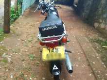 https://riyasewana.com/uploads/honda-cd-90-241833004682.jpg